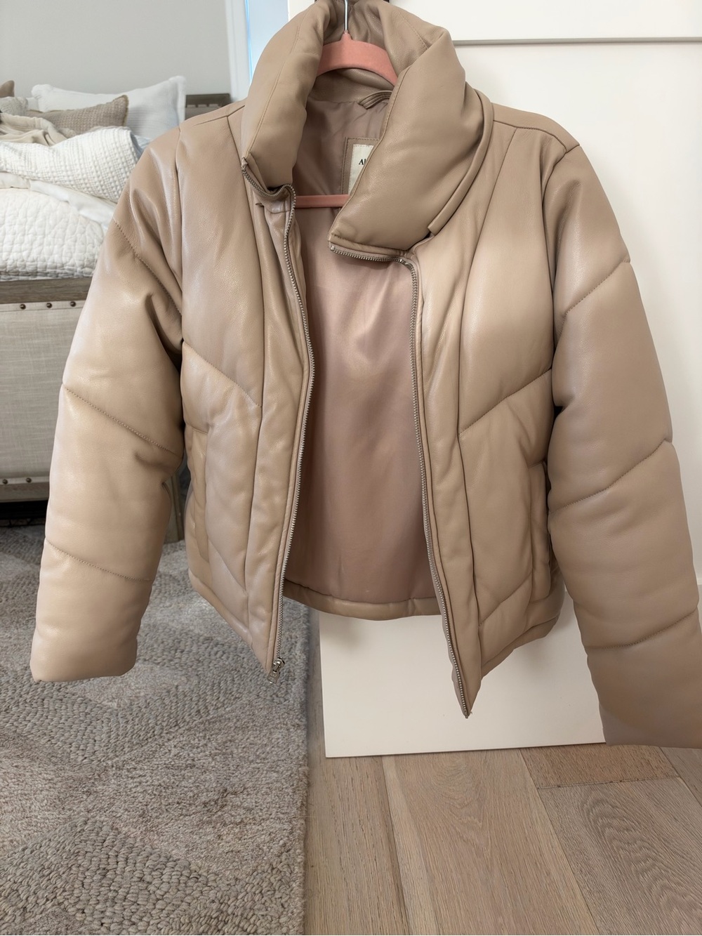 Abercrombie & Fitch Vegan Leather Short Puffer Jacket tan Small